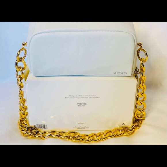 ⭐️ Christian Dior Cosmetic Bag, Makeup bag to Shoulder bag ⭐️ - Picture 8 of 11